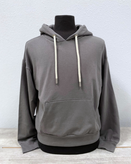 stretchy, thin pullover hoodie