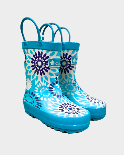 Kids rubber rain boots with blue snow burst pattern rubber and oaki logo. Black tread and loop handles.